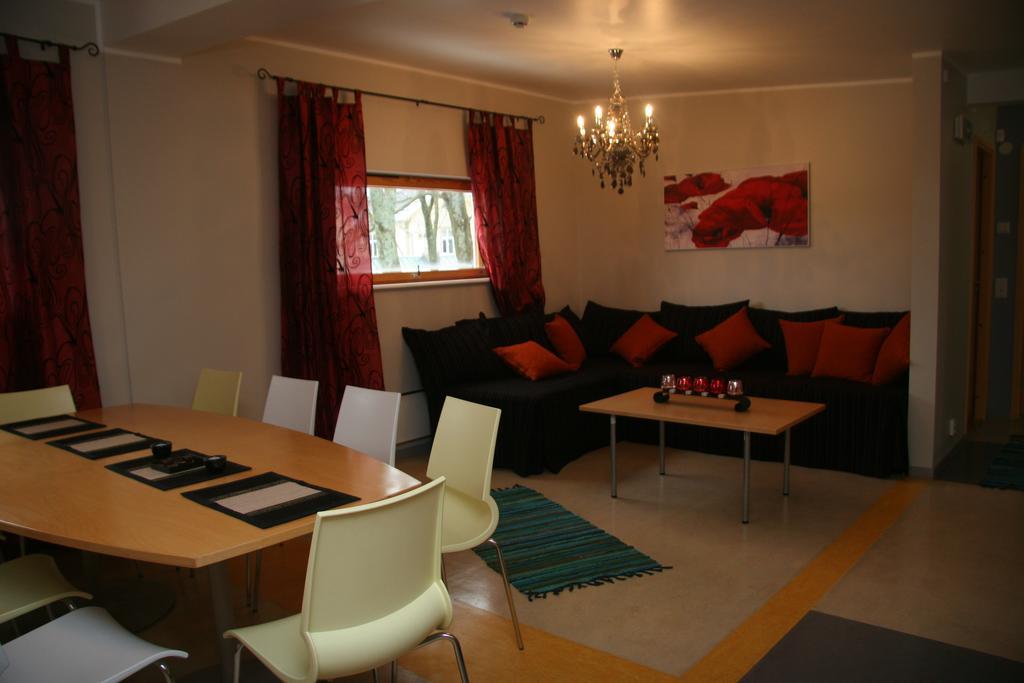 Villa Meri Apartments 페르누 객실 사진