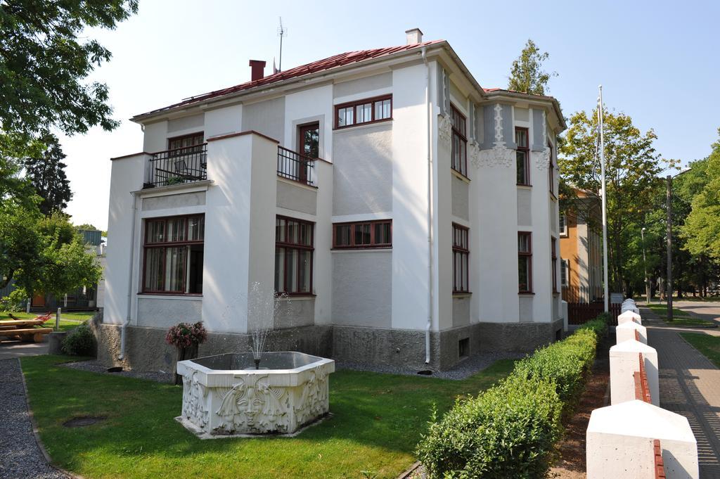 Villa Meri Apartments 페르누 외부 사진